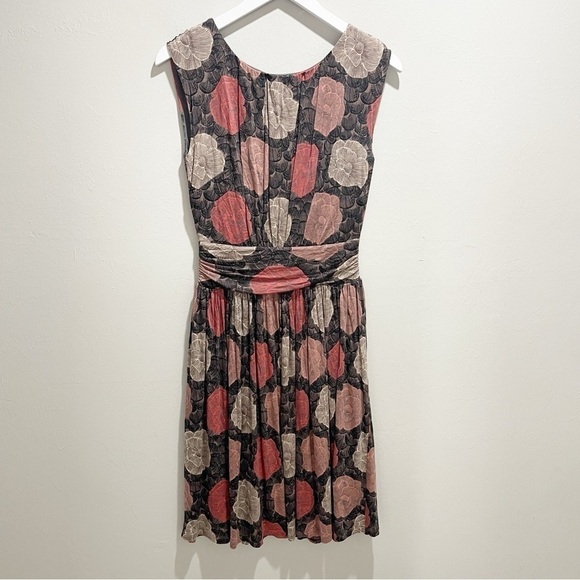 Boden Dresses & Skirts - BODEN Women’s Gray Coral Floral Print Pleated Fit And Flare Dress Lined Sz US 2